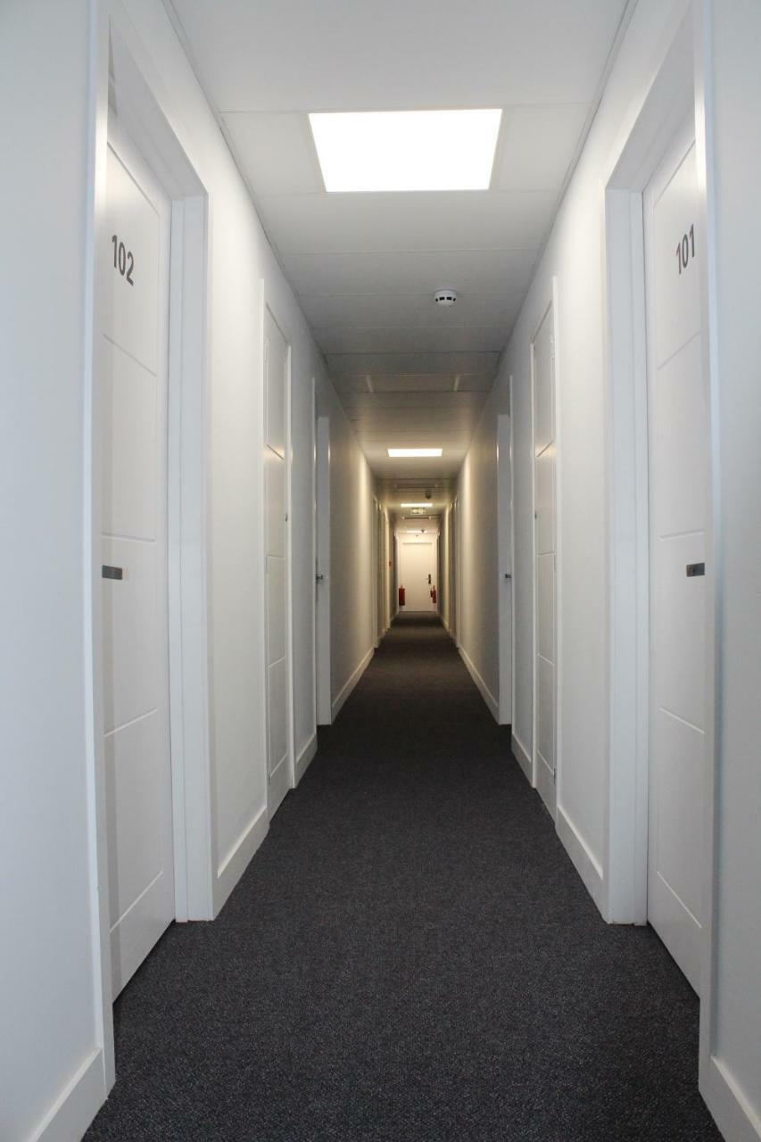 Sky Nights Hotel London Heathrow Hillingdon Exterior photo